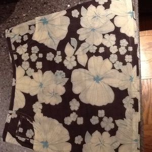 Blue Plate skort. Brown with ivory & blue flowers.